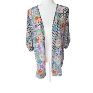 Happening In the Present Floral Kimono Size Medium